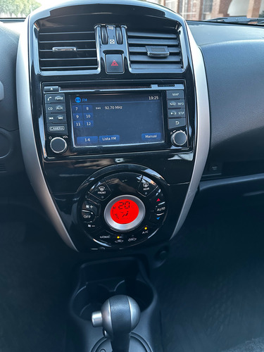 Nissan March 1.6 Advance Media Tech AT