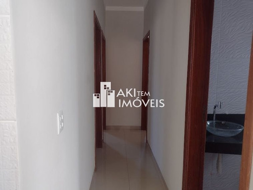 Imagem 14 de 30 de Excelente Residência Com 3 Dormitórios Sendo Um Suíte, Bairro Vista Bela! - 10661