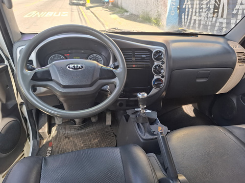 Kia Bongo 2.5 Std 4x2 Rs Turbo S/ Carroceria 2p