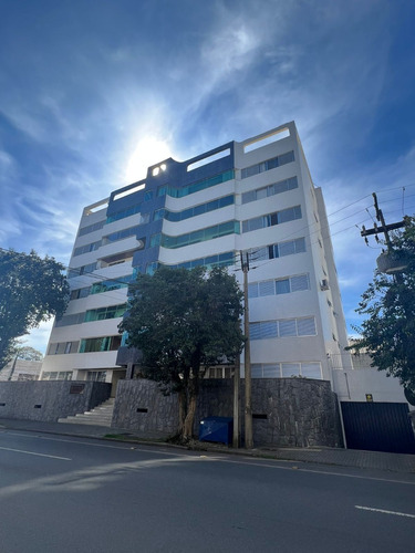 Apartamento Duplex No Centro De Sao Jose Dos Pinhais Área Total 369 M, 4 Vagas 