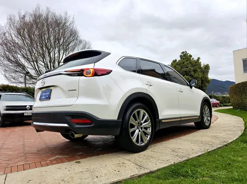 Mazda CX-9 2.5 Grand Touring Signature