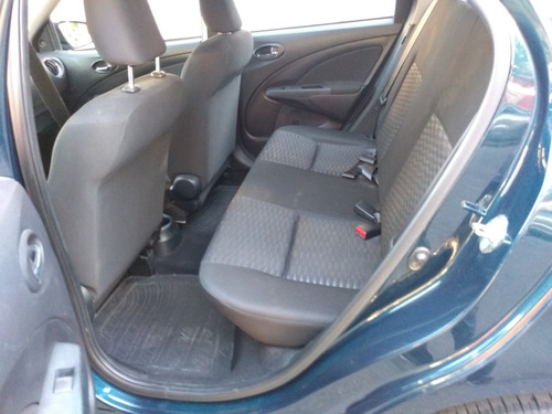 Toyota Etios 1.5 Sedan Xls 2015