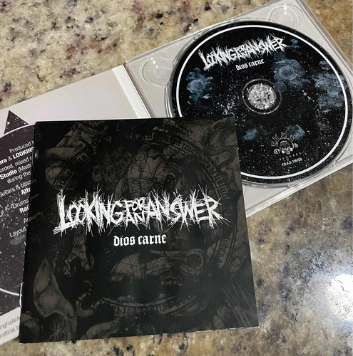 Cd - Looking For An Answer, Dios Carne. Raro (Usado)