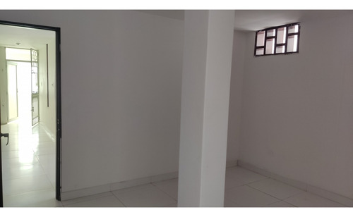 Venta - Casa Oficinas - Chuchurubi - Montería
