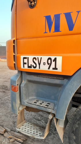 Pintado De Patentes Camion Puertas,t Echos Local O A Terreno