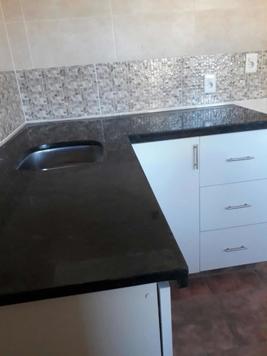 Imagen 3 de 9 de Mesada En Mármol O Granito Ofertas De Stock