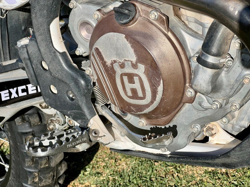 Imagen 8 de 8 de Husqvarna Fe 250 2017 (rodada Dic 2019 Comprobable)