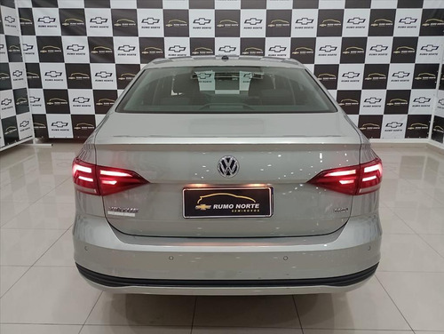 Volkswagen Virtus 1.6 MSI TOTAL FLEX AUTOMÁTICO