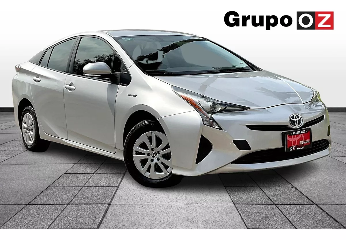 Toyota Prius 1.8 Base Cvt