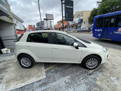 Fiat Punto 1.4 ATTRACTIVE 8V FLEX 4P MANUAL