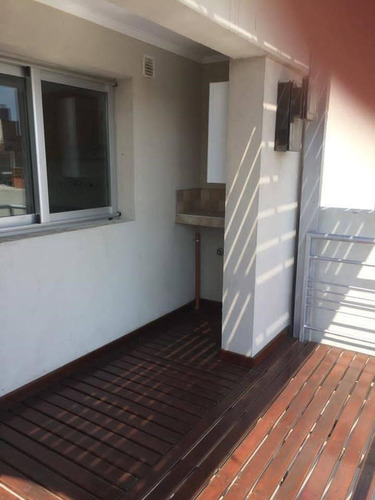 Imagen 5 de 6 de Departamento 2 Ambientes Con Cochera