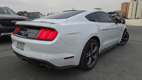 Ford Mustang 5.0l Gt V8 At