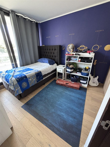 Casa En Venta De 4 Dorm. En Lo Barnechea Valle Escondido