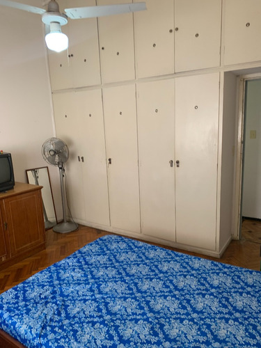 Dpto Tres Ambientes, Lezica 4000,2 Cuadras Rivadavia.