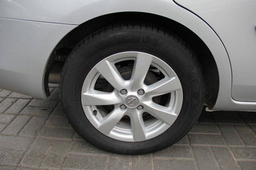 Nissan Versa 1.6 16v Flex Sl 4p Manual