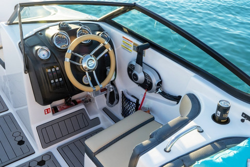 Imagem 7 de 10 de Lancha Focker 188 Joy Motor 100hp E Carreta