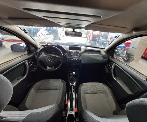 Imagen 7 de 17 de Impecable Renault Duster 4x4 Privileg Año 2012 Con 159.000km