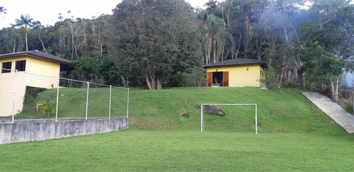 Locação De Sítio Por Temporada