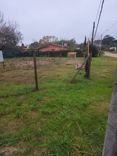 Terreno En Parque Del Plata Sur De 450 Mts2 