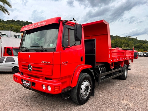 Mercedes Benz Atron 1719 - Caçamba 6 M³