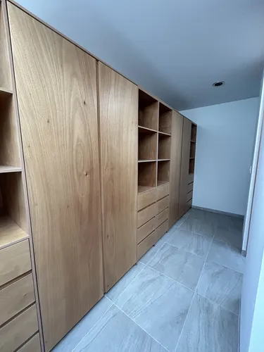 Hermosa Casa En El Condado/ Privada
