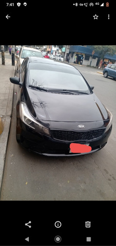 Kia Cerato Standar