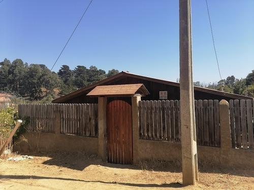Casa A Cuadras De La Playa, Agua Potable.