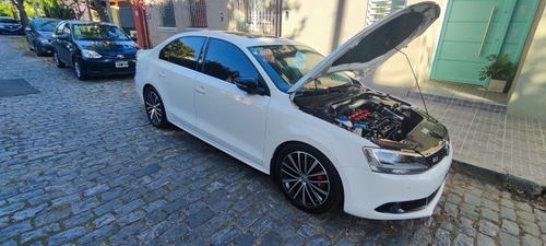 Volkswagen Vento 2.0 Sportline Tsi 200cv Dsg