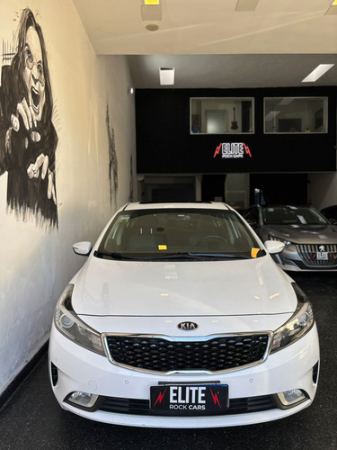 Kia Cerato 2.0 Sx At6