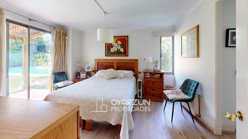 Se Vende Casa De 4 Dormitorios 4 Baños Terreno De 498 Mts2.