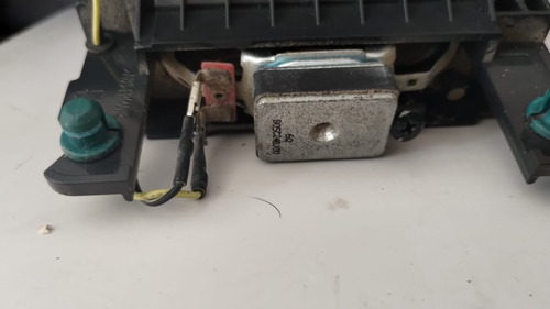 Bocinas Tv Samsung Un32j4000af (Usado)
