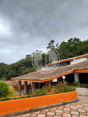 Cas Quinta Castaño Sector La Planta , Economica De Oportunidad Terreno 1280mtrs2 Maracay Estado Aragua 022js