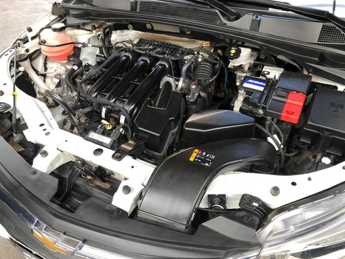 Chevrolet Onix plus 1.0 Lt 4p