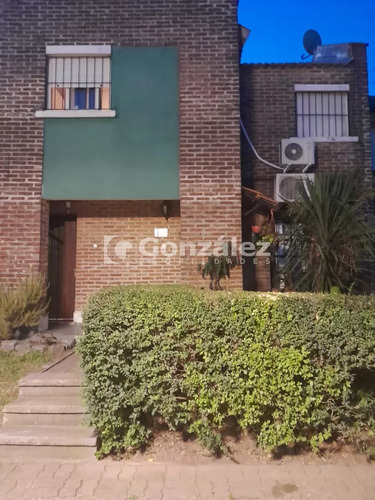 Apartamento 3 Dormitorios , Ch 154. Zum Felde