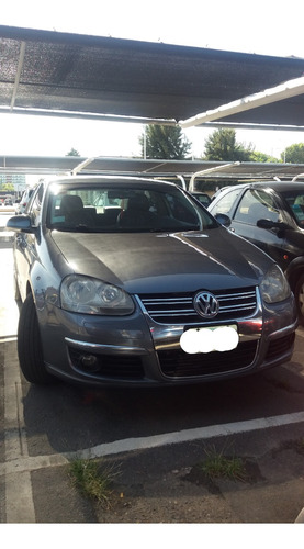 Volkswagen Vento 2.5 Luxury Wood Tiptronc