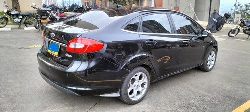 Imagen 6 de 13 de Ford Fiesta Se Modelo 2011 10/10