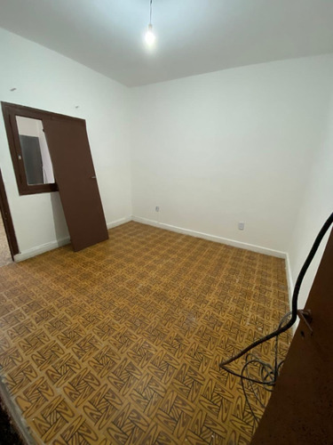 Oportunidad Venta 2 Casas Independientes Sobre Lote Propio Quilmes Oeste.