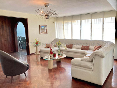 Casa En Venta 22-26314 En Urb Miranda