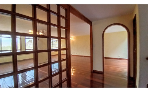 Casa En Alquiler Colinas De La California 4h/4b/2pe