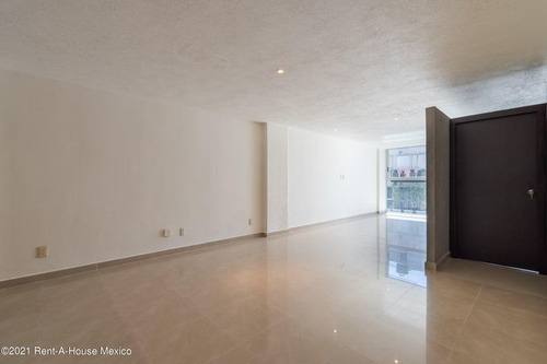Imagen 8 de 14 de Departamento En Venta En Cuauhtémoc E.c