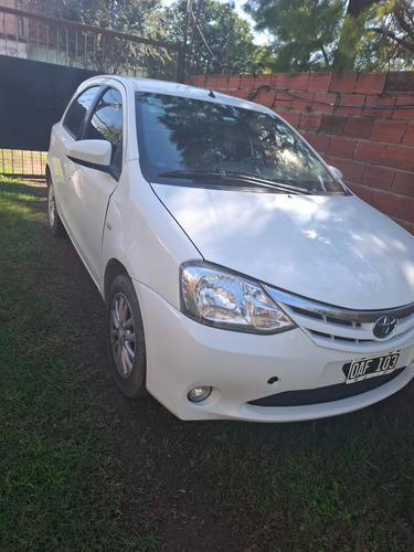 Toyota Etios 1.5 Sedan Xls