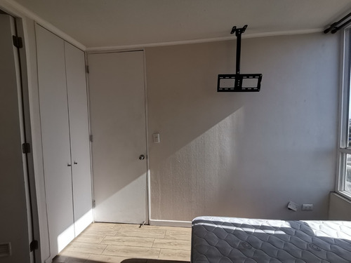 Hermoso Departamento A Pasos De Metro Las Rejas. 33m2