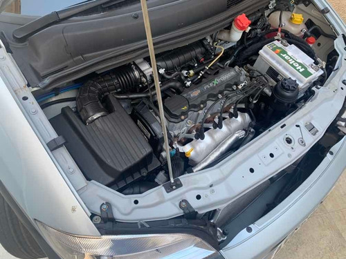 Chevrolet Zafira Elite 2.0