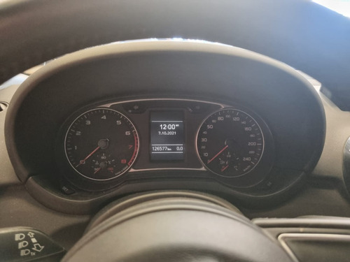 Imagen 5 de 11 de Audi A1 1.4t Fsi 2013 Baja Con Alta De Motor