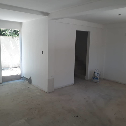 Imagen 7 de 30 de Ph Tipo Casa 4 Amb En Venta Ituzaingo C/cochera