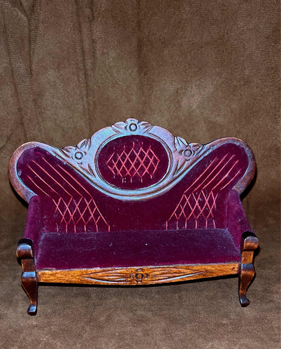 Sillón De Muñecas