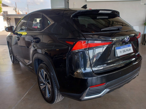 Lexus NX 2.5 300H Luxury