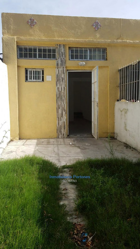 Se Alquila Monoambiente En Sayago