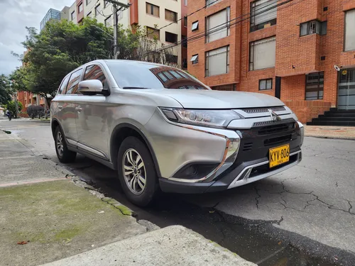 Mitsubishi Outlander Kaiteki At 2.4 Cc 2022