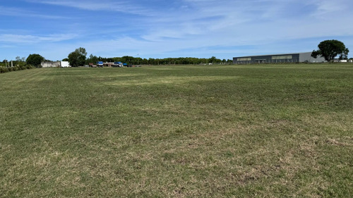 Terreno Logístico Industrial De 44.000 M2 Próx A Ruta 102 Y Ruta 5